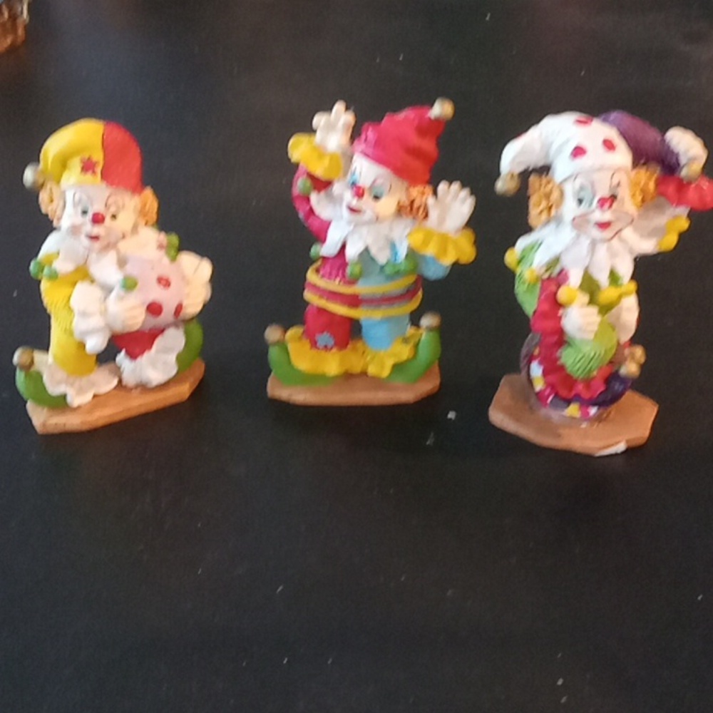 Colorful Clown Figurine Set Of 3